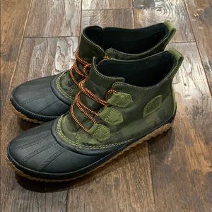 Sorel out-in-about duck boots
